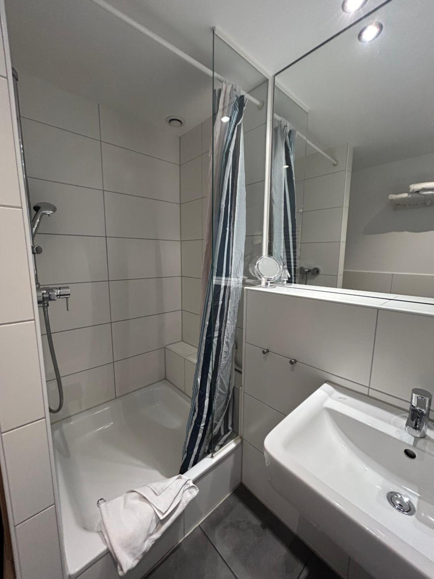 המבורג Apartments Am Suedkanal מראה חיצוני תמונה